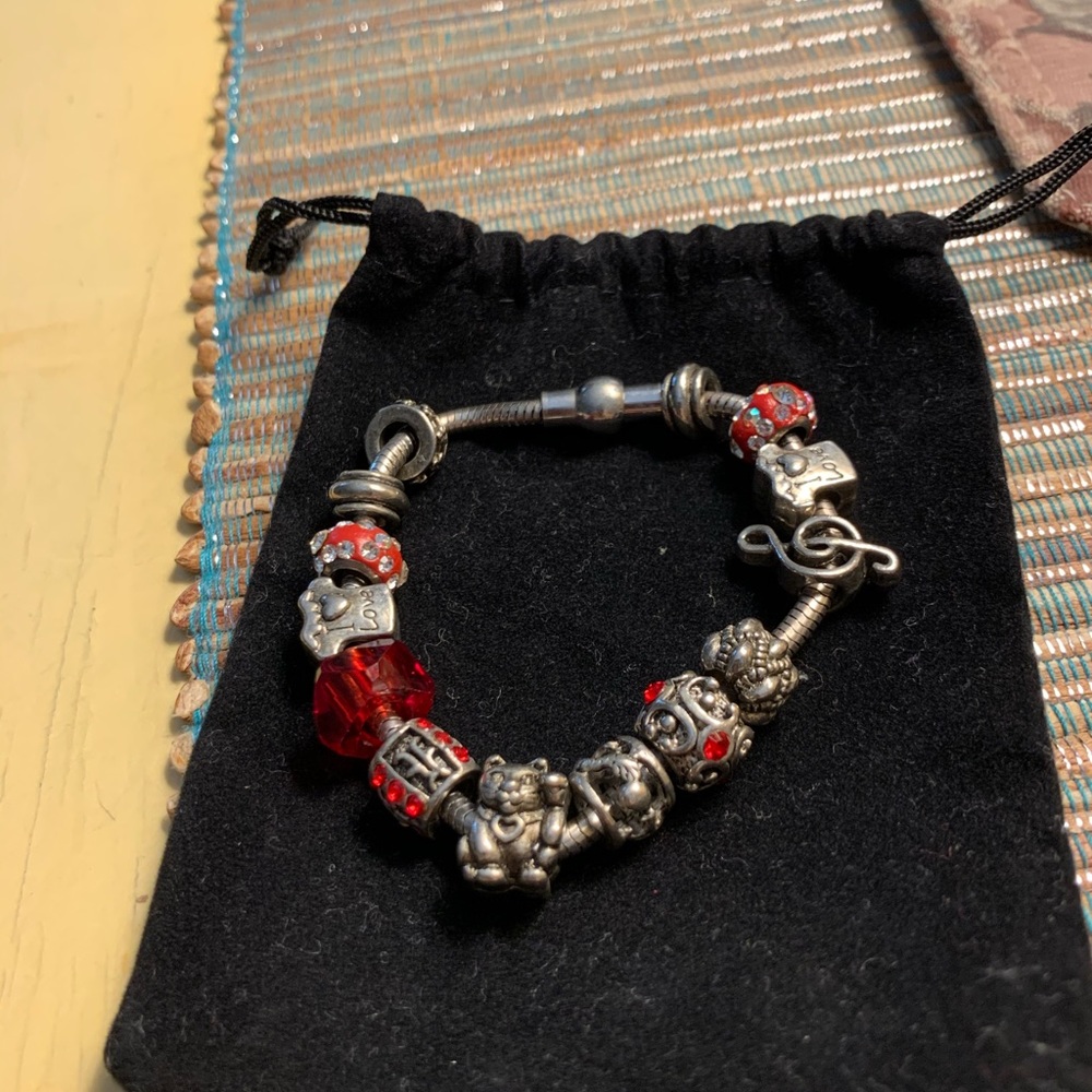 Bracelet